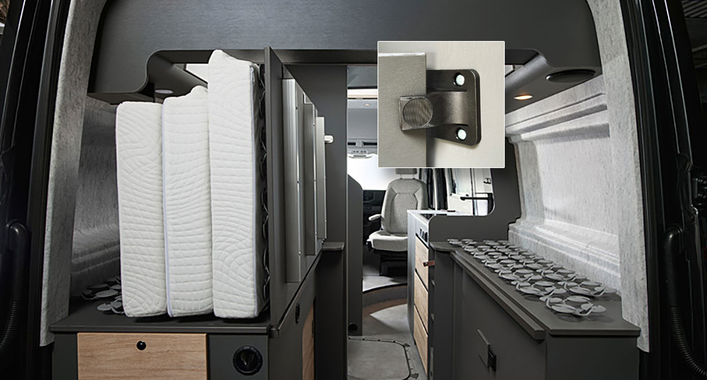 csm_Dethleffs_VW_600DR_Bett_Detail.jpg